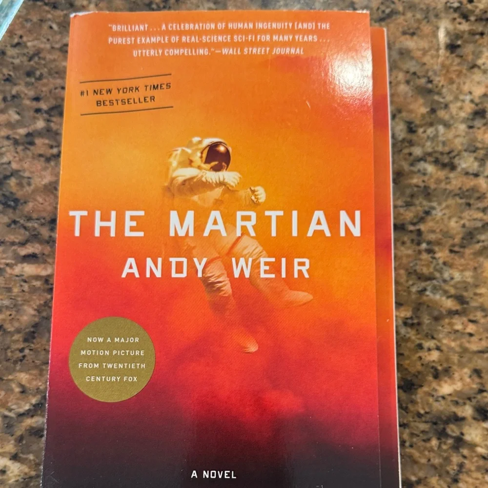 The Martian by Andy Weir Paperback
